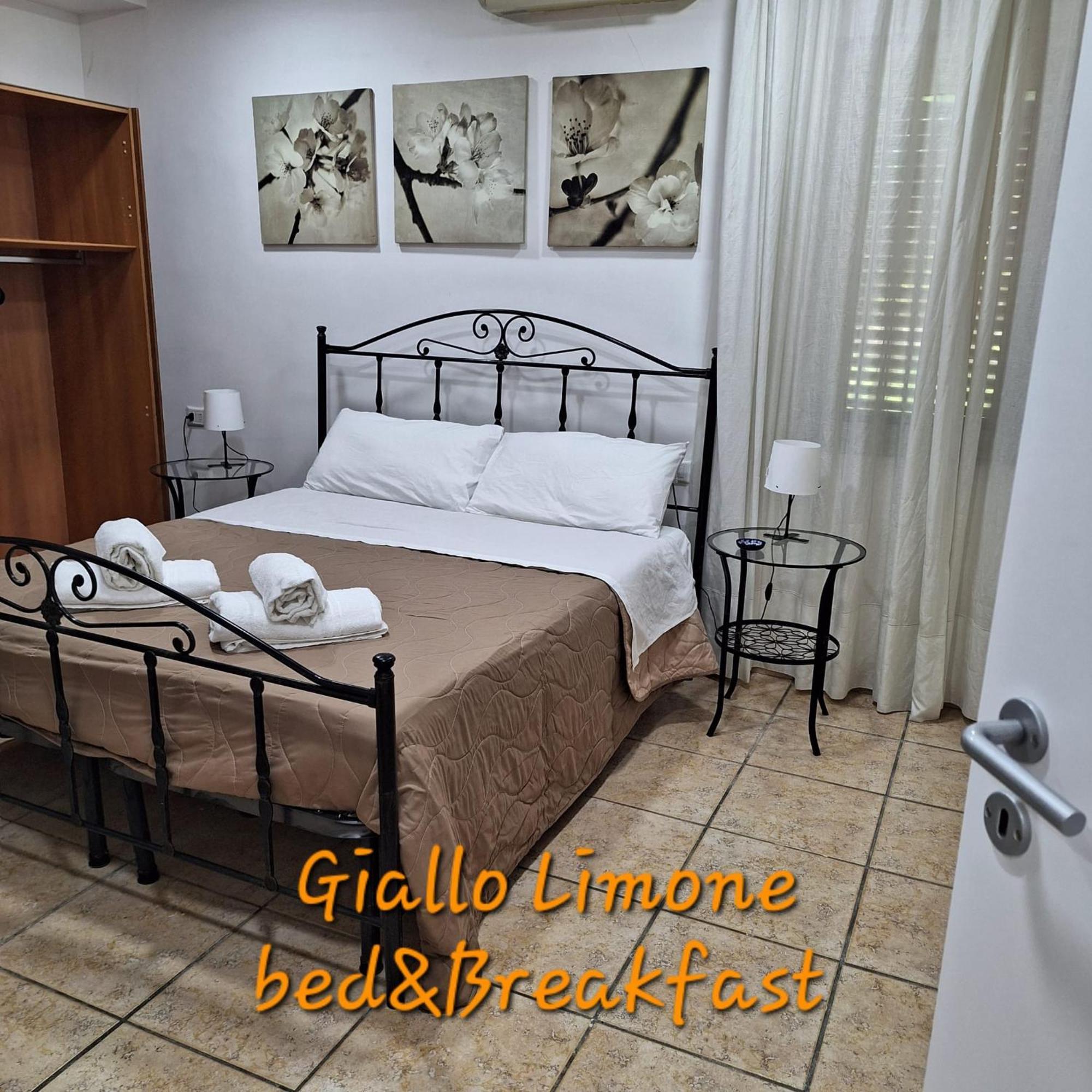Giallo Limone B&B Salerno Camera foto